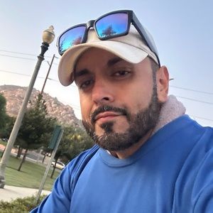 Meet your Posher, Robertjr